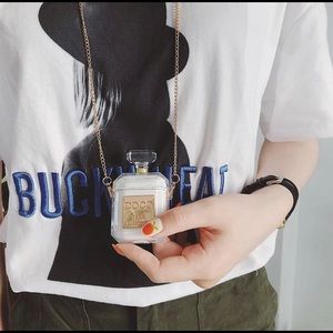 Glamorous EarPods case